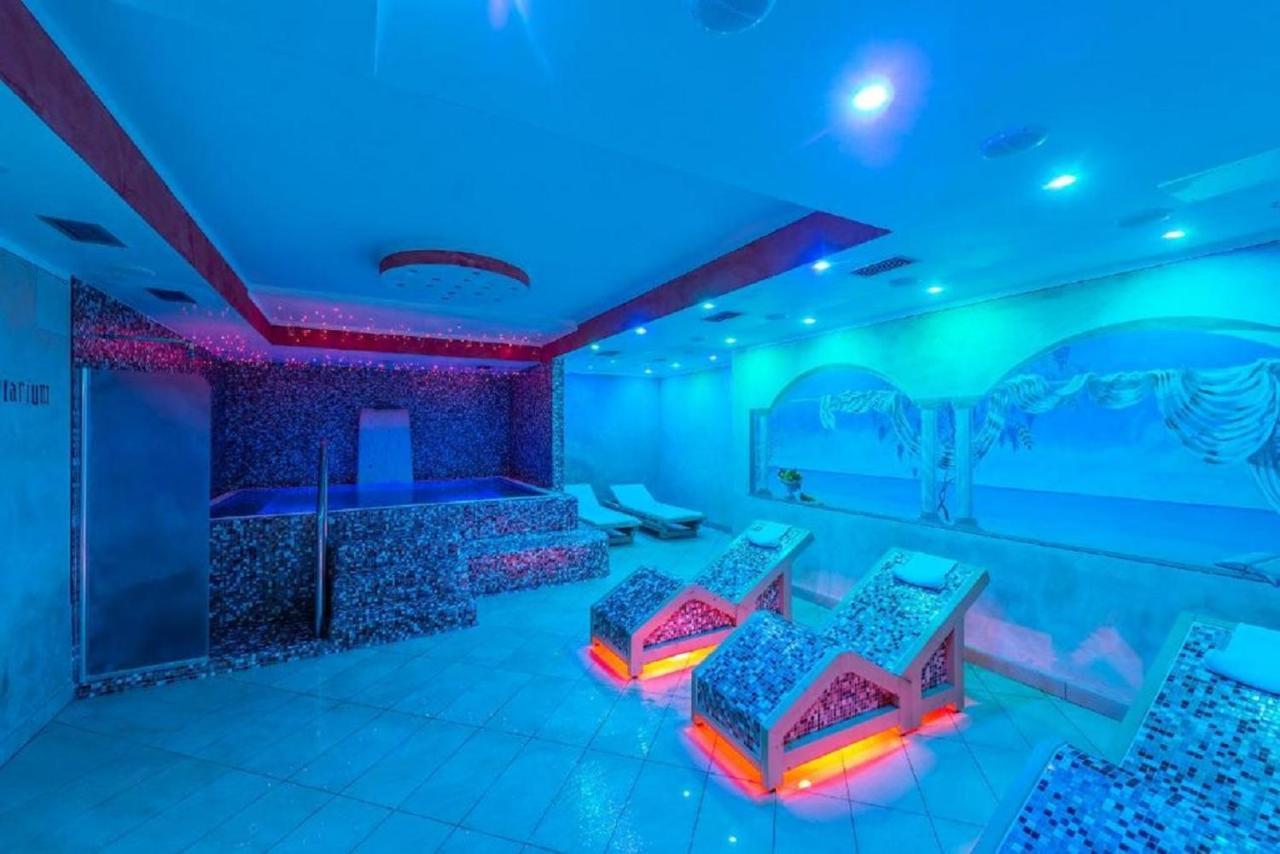 Garda Suite Hotel (Adults Only) Limone sul Garda Luaran gambar