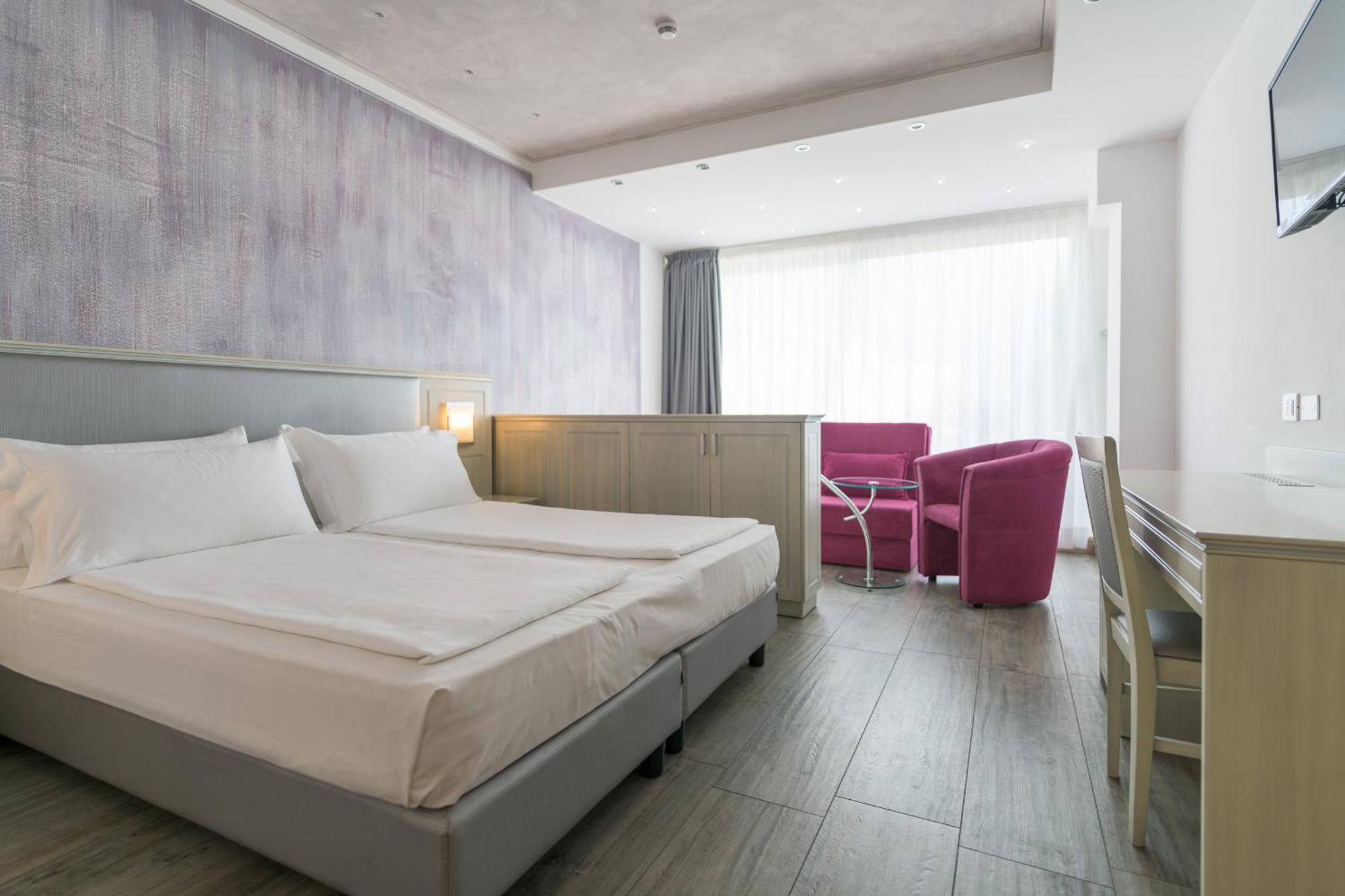 Garda Suite Hotel (Adults Only) Limone sul Garda Luaran gambar